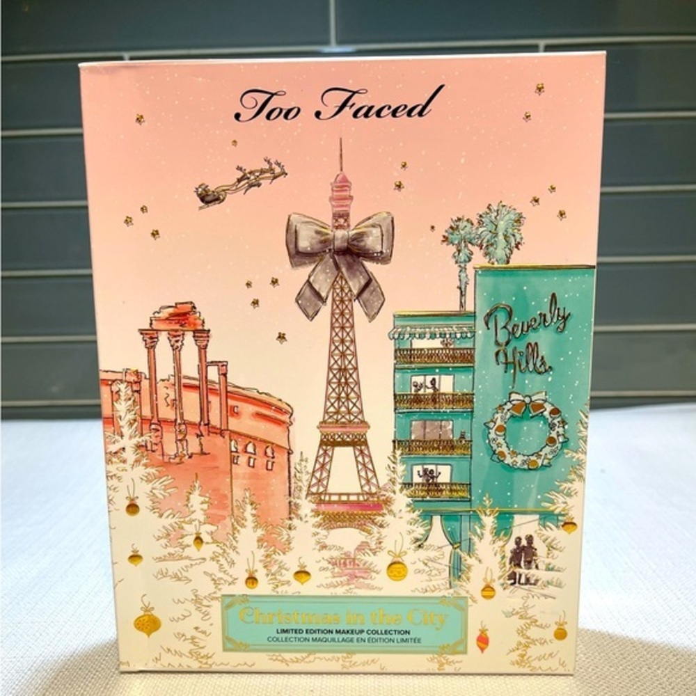 NWT Too Faced Limited Edition Christmas In the City Shadow, Blush & Mascara Set